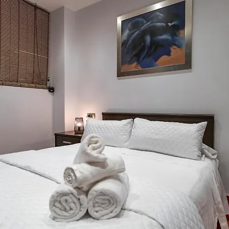 1 Bedroom In Apartament *